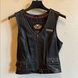 Harley-Davidson Women's Distressed Black Leather Motorcycle Riding Vest XS